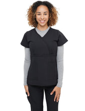 Load image into Gallery viewer, Excel Scrub Top Black