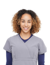 Load image into Gallery viewer, Excel Scrub Top Grey