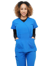 Load image into Gallery viewer, Excel Scrub Top Royal